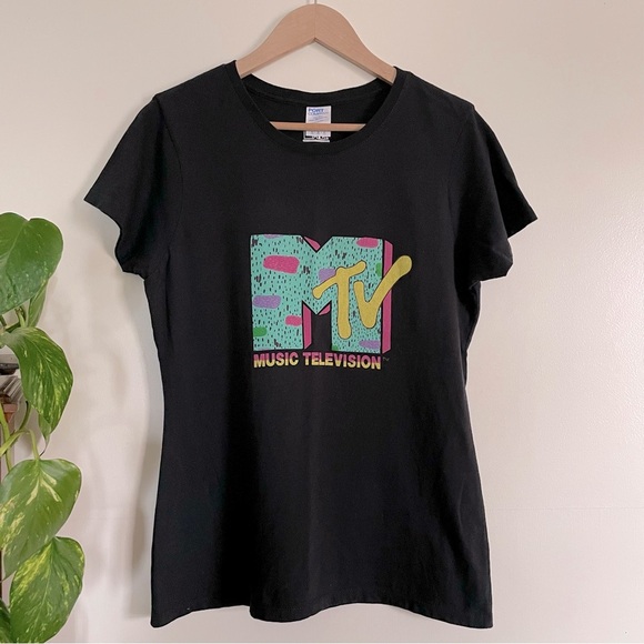Port and Company Tops - MTV Vintage Style Graphic T-Shirt Black with Colorful Logo Size M